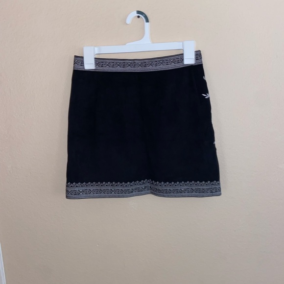 black floral Forever 21 bottoms y2k cute mini suede skirt grunge hipster dress - Picture 2 of 7